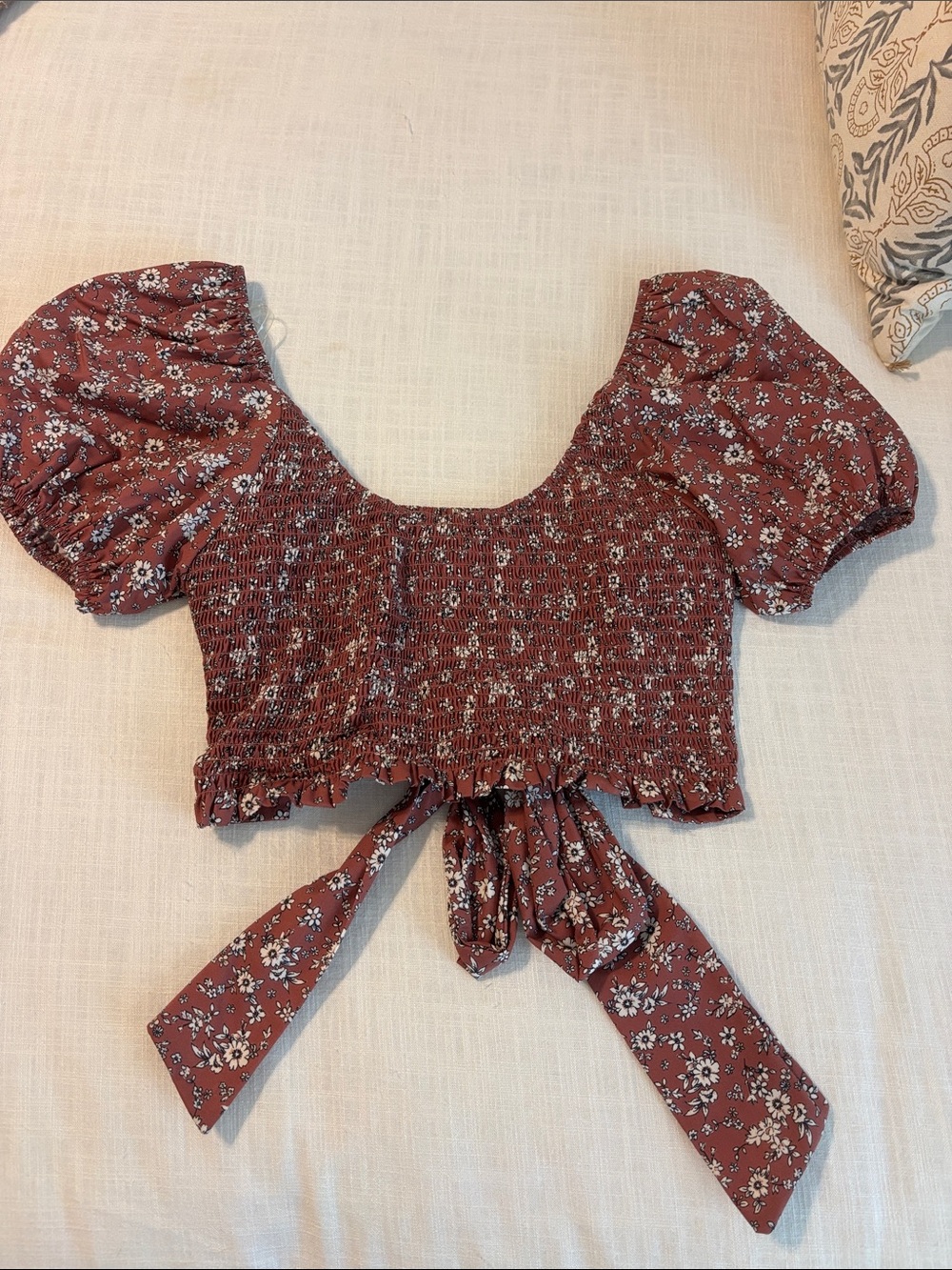 Floral Smocked Puff-Sleeve Crop Top - Rust